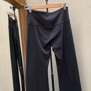 Athleta black flare leggings
